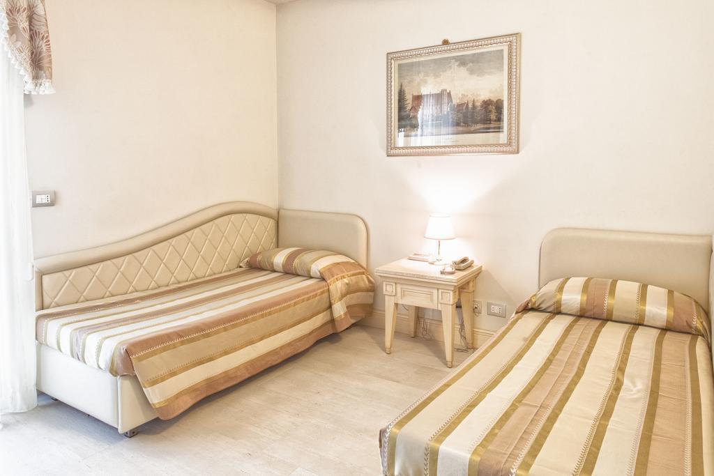 Hotel Conchiglia Cervia Exterior foto